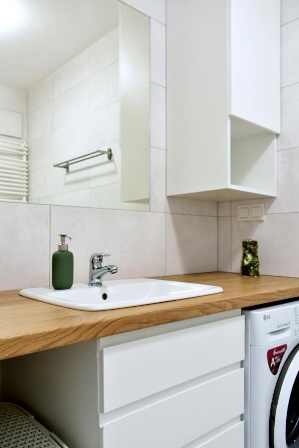 Fabryczna Apartment 우치 외부 사진